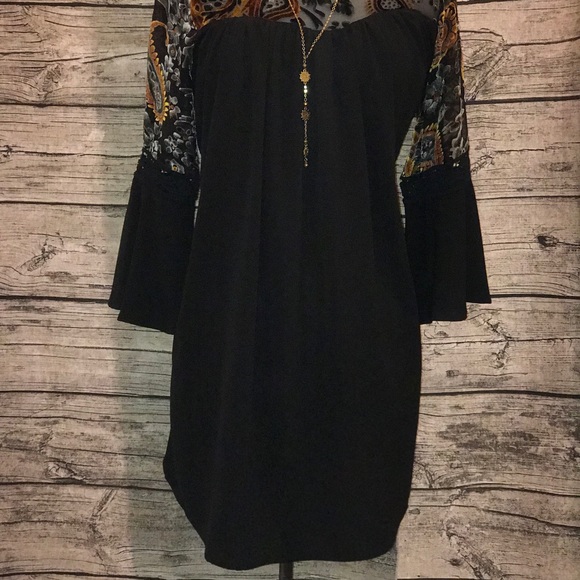 Black dress with detailed top - Picture 2 of 2